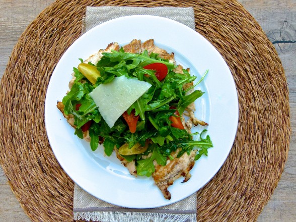 chicken paillard with arugula