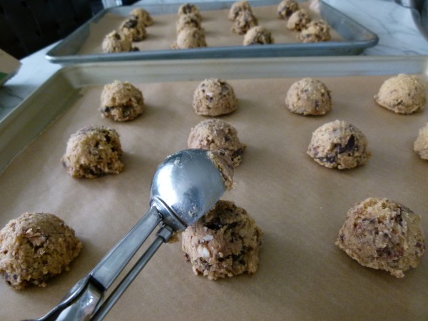 using an ice cream scooper gives you uniform, round cookies