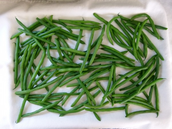 blanched green beans