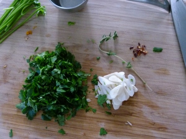 parsley, thyme, crushed red pepper