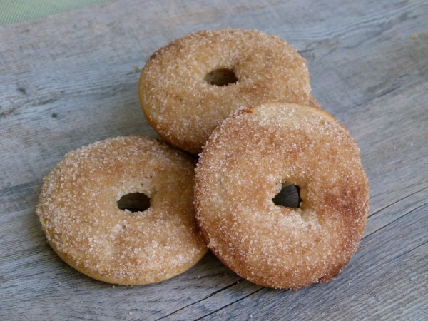 baked cinnamon cake doughnuts | pamela salzman