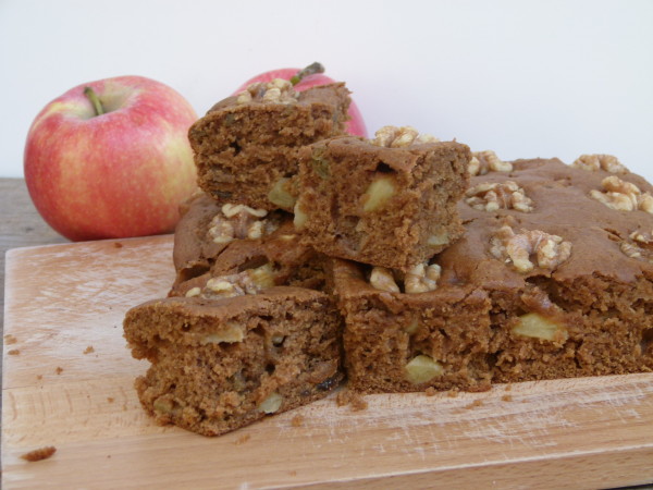 vegan apple spice snacking cake | pamela salzman