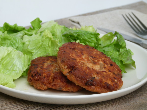 wild salmon patties  | pamela salzman