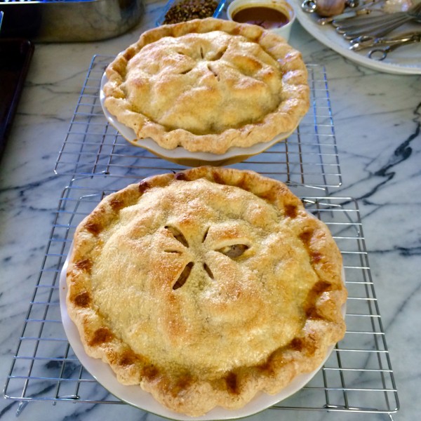 apple pies