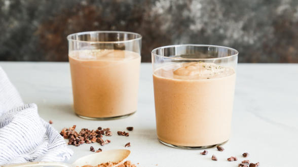 Chocolate energy smoothie from "How To Be Well" | Pamela Salzman