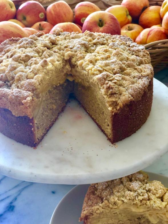 Coconut, apricot and macadamia crumble cake