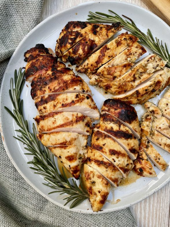 https://pamelasalzman.com/wp-content/uploads//2021/05/rosemary-chicken-7-588x784.jpeg