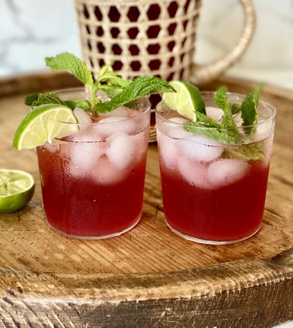 Hibiscus Mint Fruit Punch ~ Yes, more please!